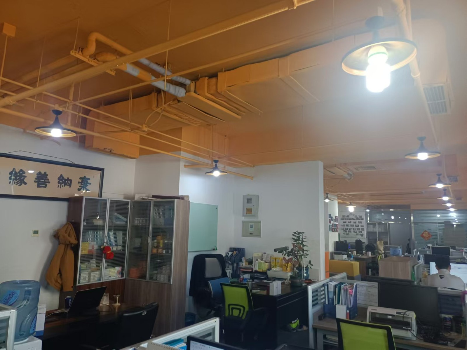 轻松办公，扁平化管理